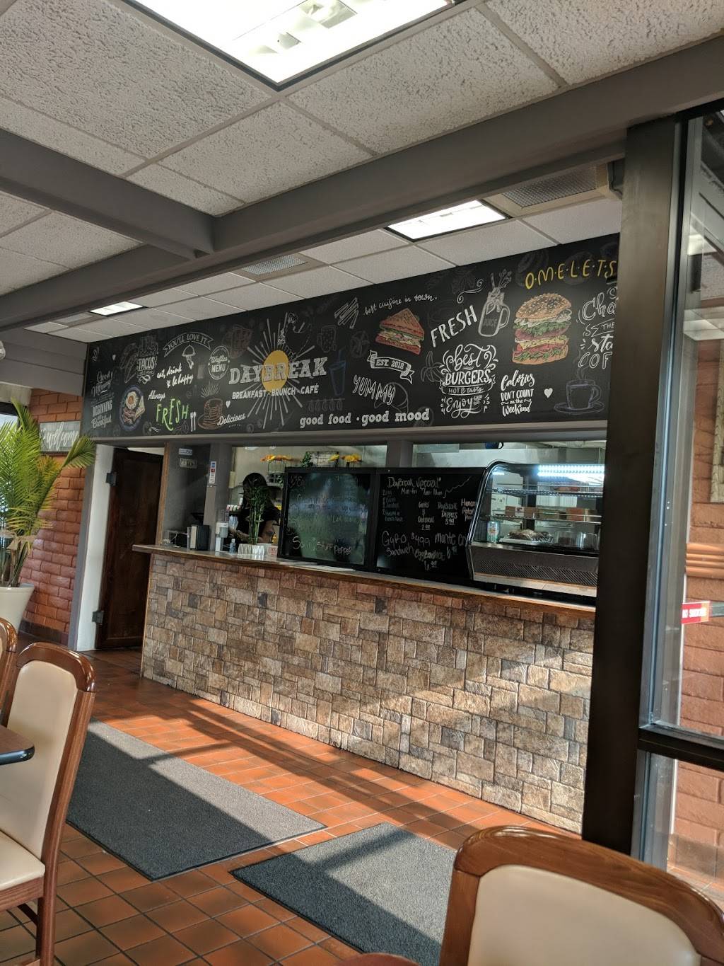 Daybreak | restaurant | 6212 Memphis Ave, Cleveland, OH 44144, USA | 2168621004 OR +1 216-862-1004