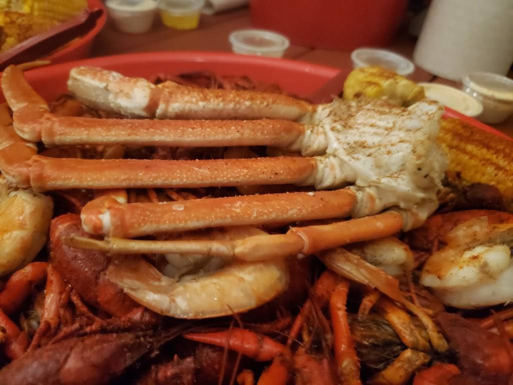 Crawfish Hideaway | restaurant | 143 Hill St, Buffalo, TX 75831, USA | 9033226023 OR +1 903-322-6023