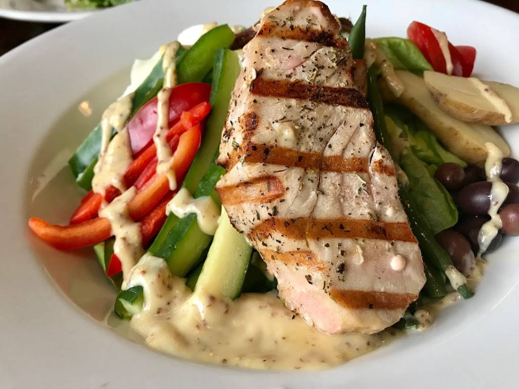 Le Gamin | restaurant | 108 Franklin St, Brooklyn, NY 11222, USA | 7187707918 OR +1 718-770-7918