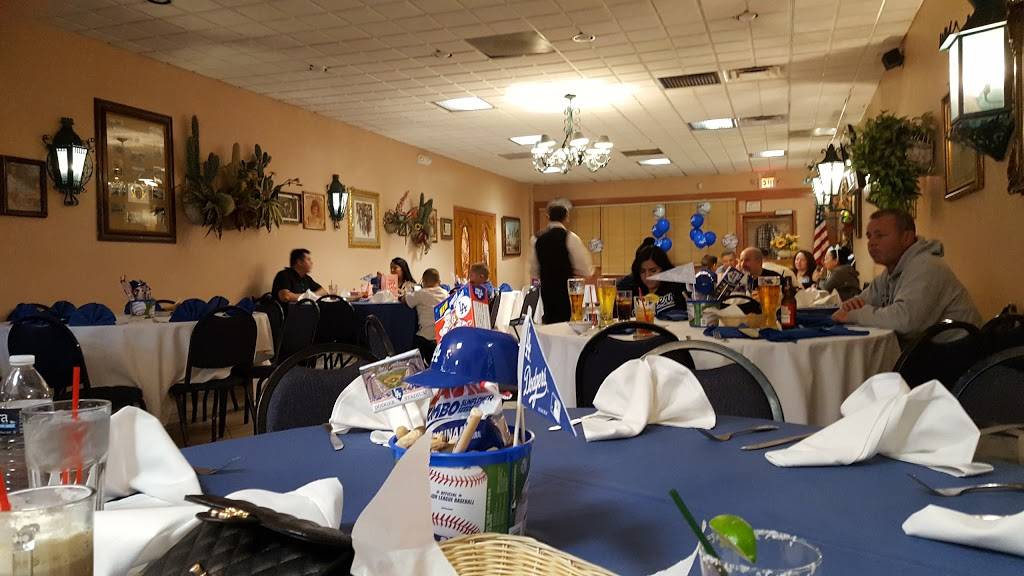 El Queso Grande | restaurant | 10152 Balboa Blvd, Granada Hills, CA 91344, USA | 8183689551 OR +1 818-368-9551