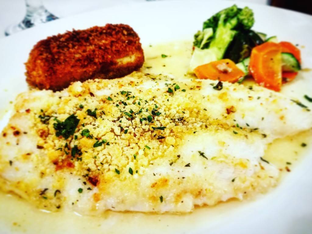 La Novella | restaurant | 364 E Meadow Ave, East Meadow, NY 11554, USA | 5167946248 OR +1 516-794-6248