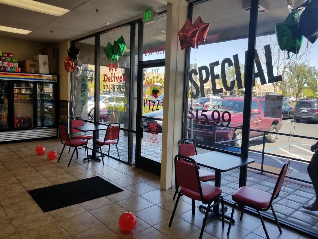 Fattes Pizza | restaurant | 2767 W Shaw Ave #117, Fresno, CA 93711, USA | 5593745555 OR +1 559-374-5555