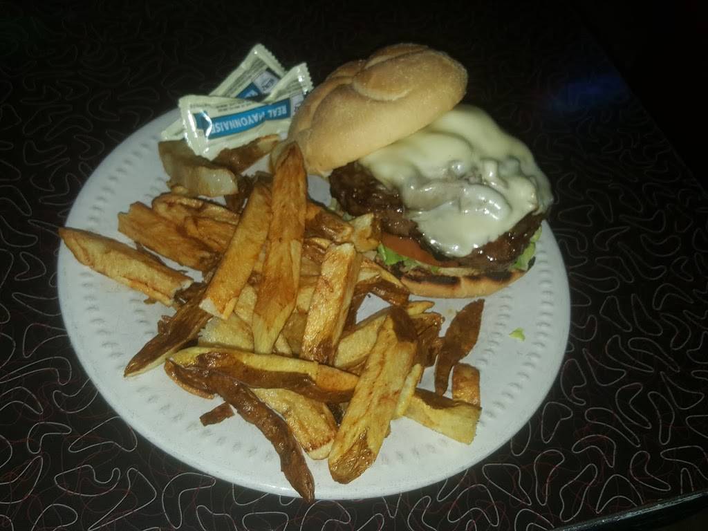 Sundays Grill | restaurant | 2414 Sand Mine Rd, Davenport, FL 33897, USA | 8635882162 OR +1 863-588-2162