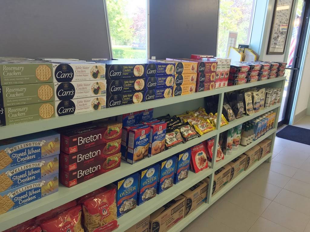 Edgartown Seafood Market | restaurant | 138 Cooke St, Edgartown, MA 02539, USA | 5086273791 OR +1 508-627-3791