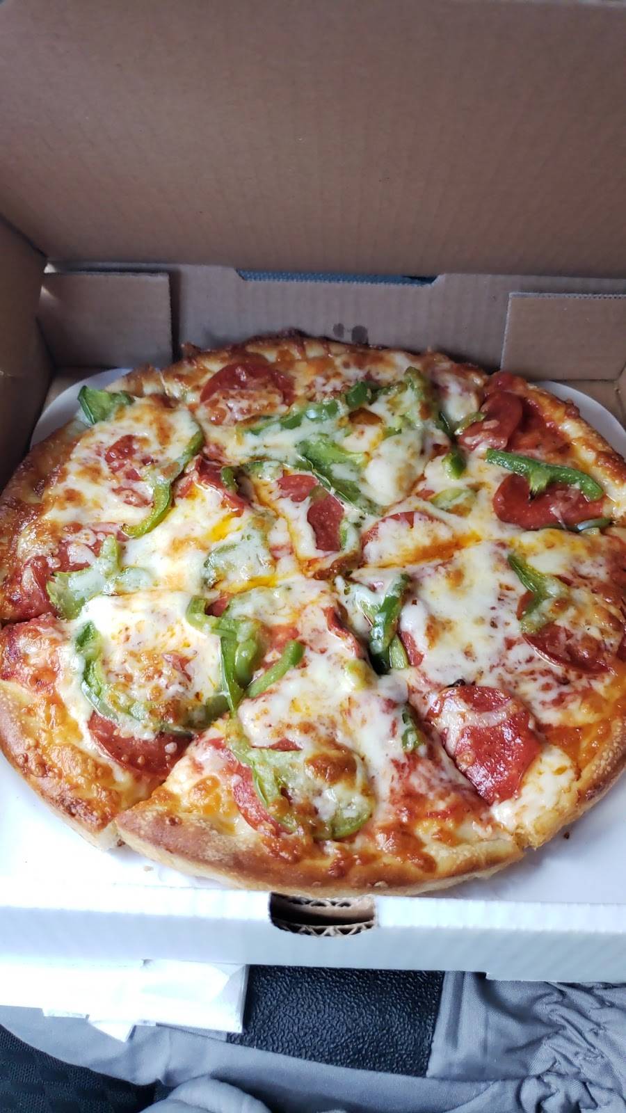 Village Grill & Pizzeria | restaurant | 131 S Main St, Athol, MA 01331, USA | 9785750058 OR +1 978-575-0058