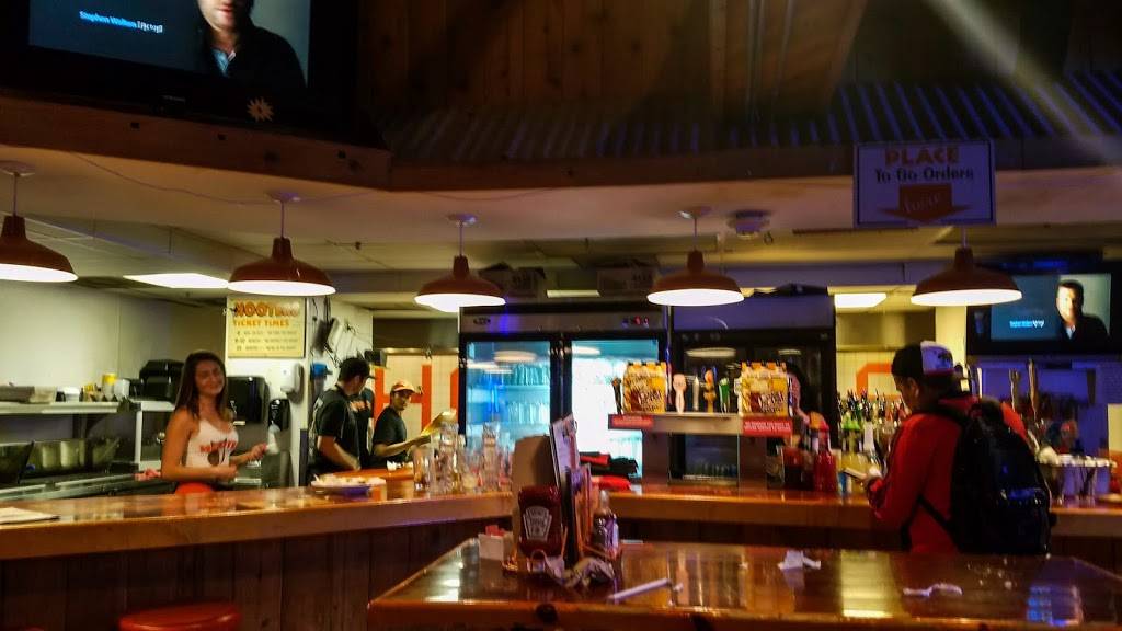 Hooters | restaurant | 6922 Hollywood Blvd #109, Hollywood, CA 90028, USA | 3239623373 OR +1 323-962-3373
