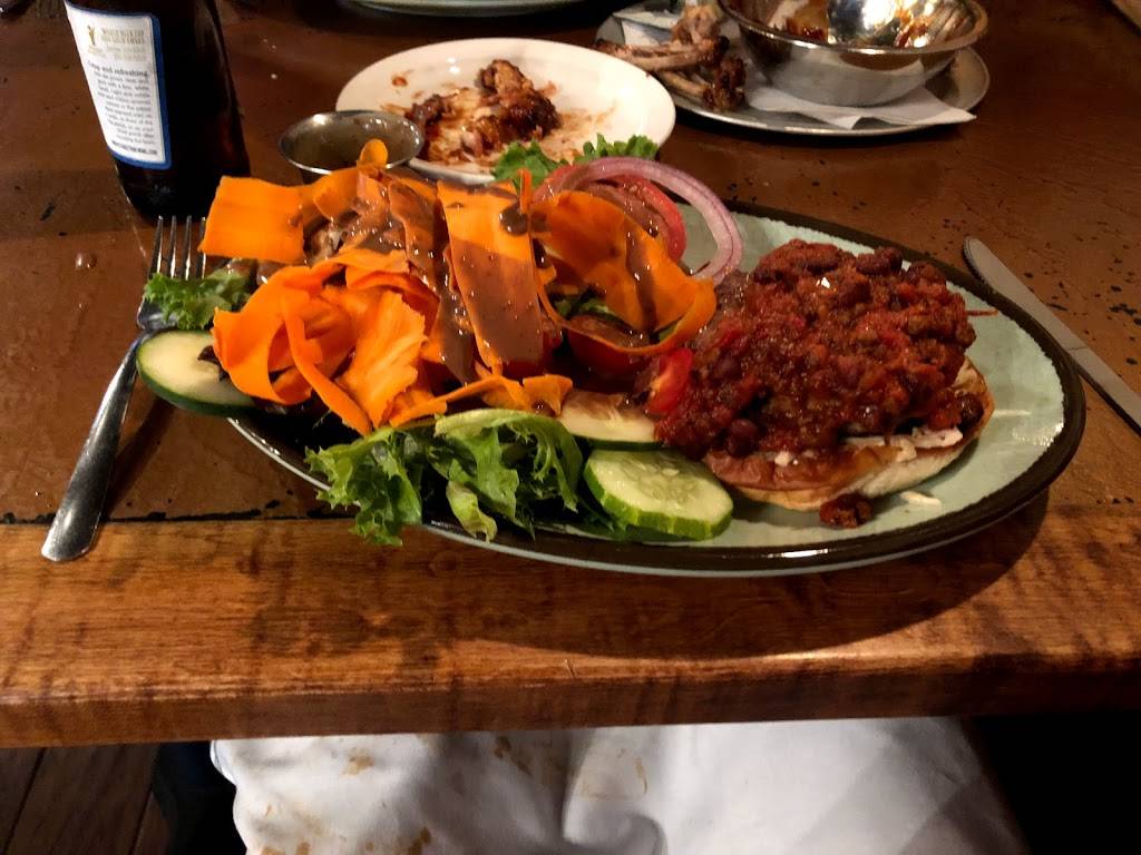 Gatehouse Tavern | restaurant | 960 Gateway Commons Cir, Wake Forest, NC 27587, USA | 9195696745 OR +1 919-569-6745