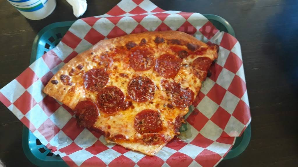 Southside Flying Pizza | restaurant | 1224 S Lamar Blvd, Austin, TX 78704, USA | 5124336695 OR +1 512-433-6695
