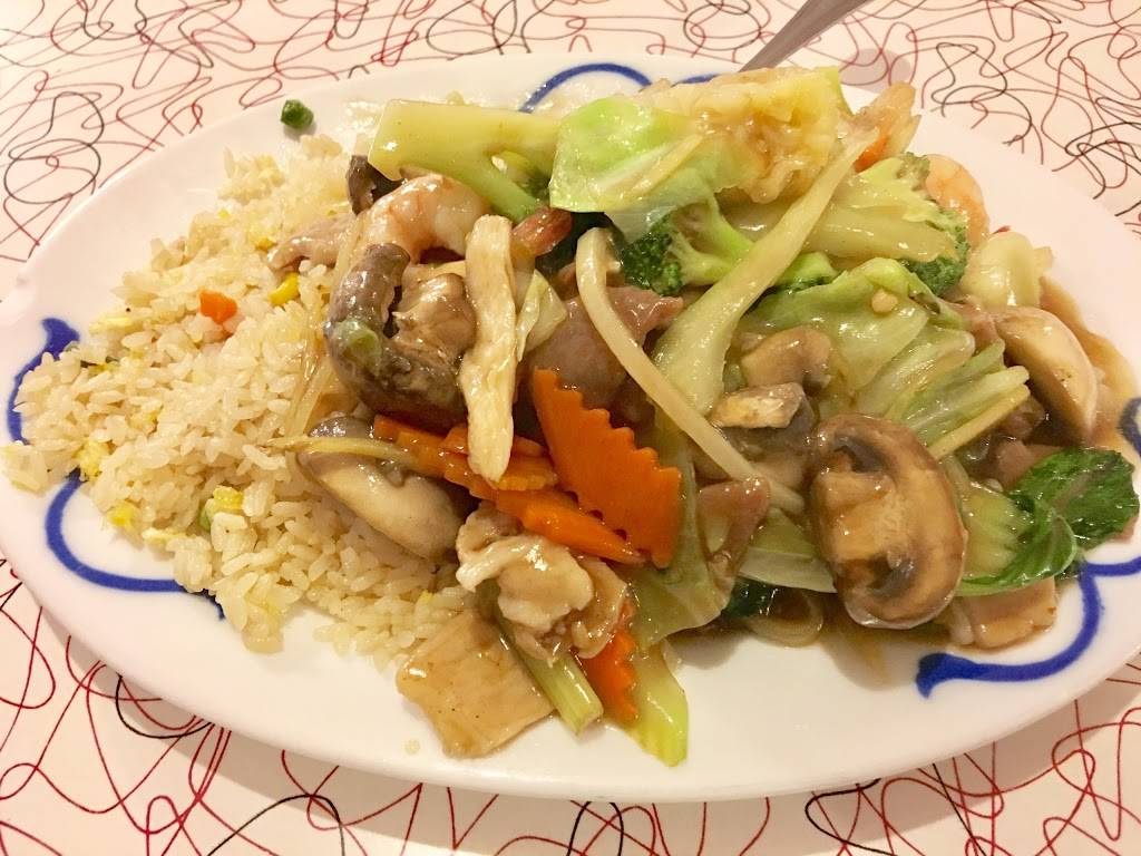 K T Noodles | restaurant | 3101 Sunset Blvd # 1B, Rocklin, CA 95677, USA | 9166243469 OR +1 916-624-3469