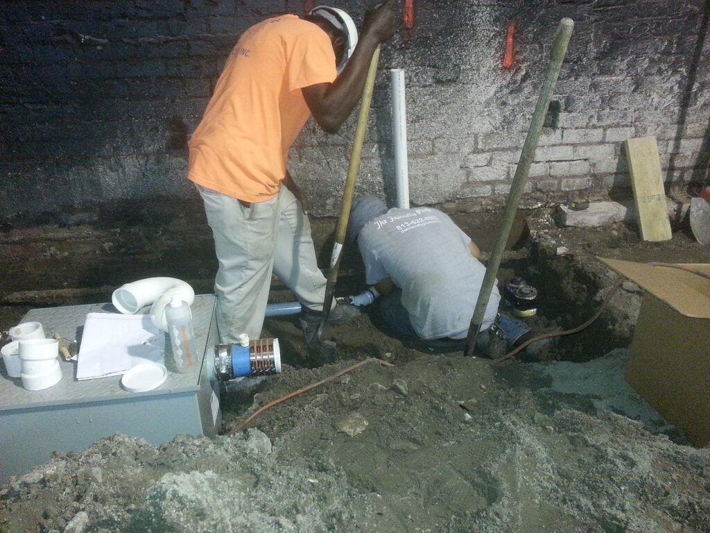 The Friendly Plumber LLC | restaurant | 1616 Allison Woods Ln, Tampa, FL 33619, USA | 8136228533 OR +1 813-622-8533