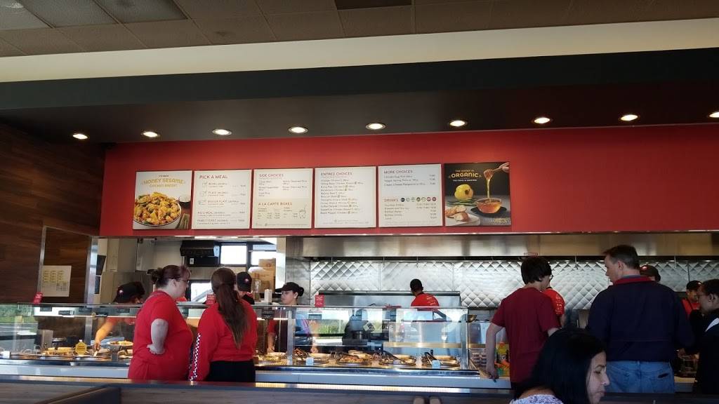 Panda Express | restaurant | 3715 Alpine Ave NW, Comstock Park, MI 49321, USA | 6164389881 OR +1 616-438-9881