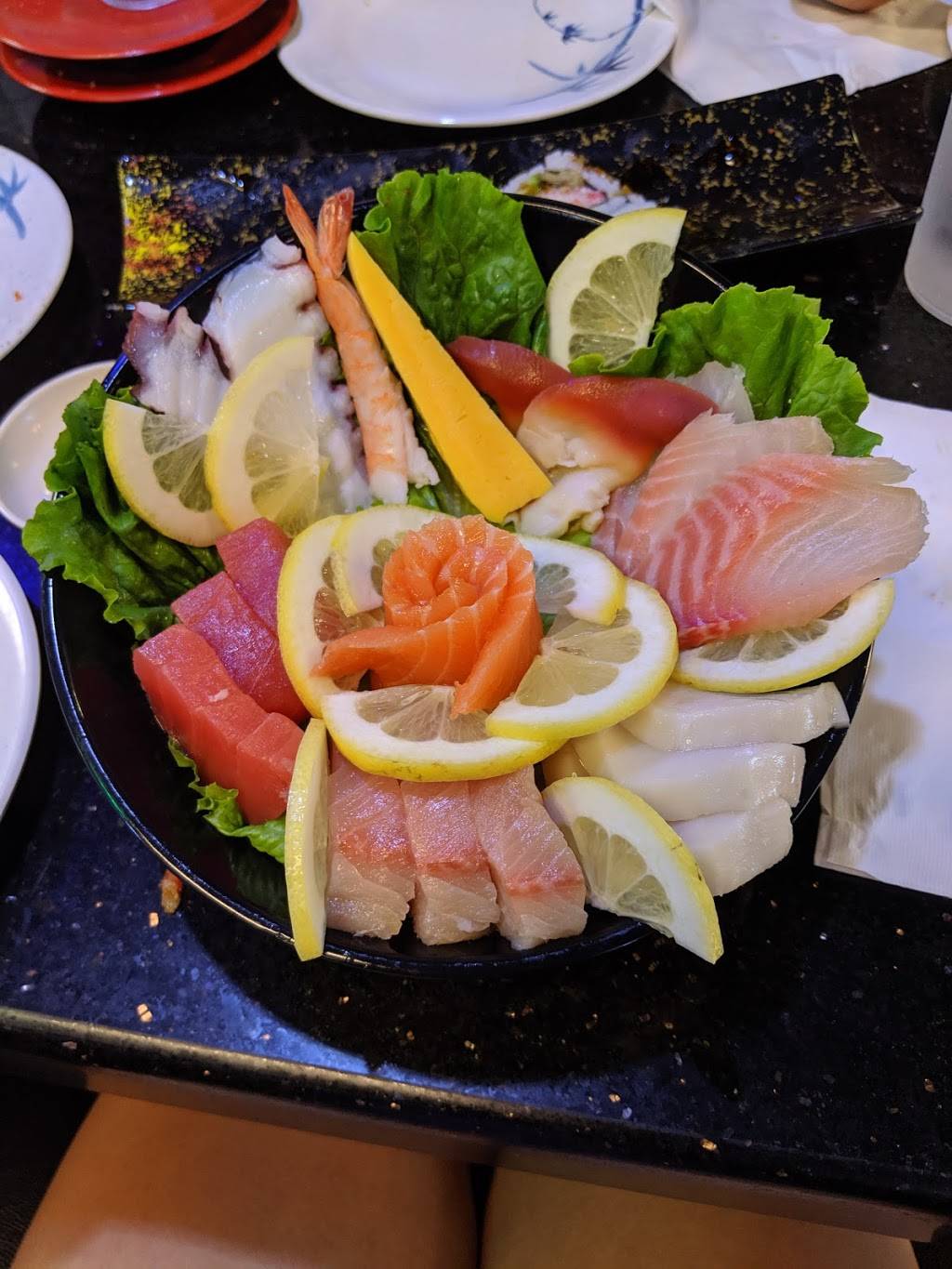 Sushi Brothers | restaurant | 111 N Arney Rd, Woodburn, OR 97071, USA | 5039813838 OR +1 503-981-3838