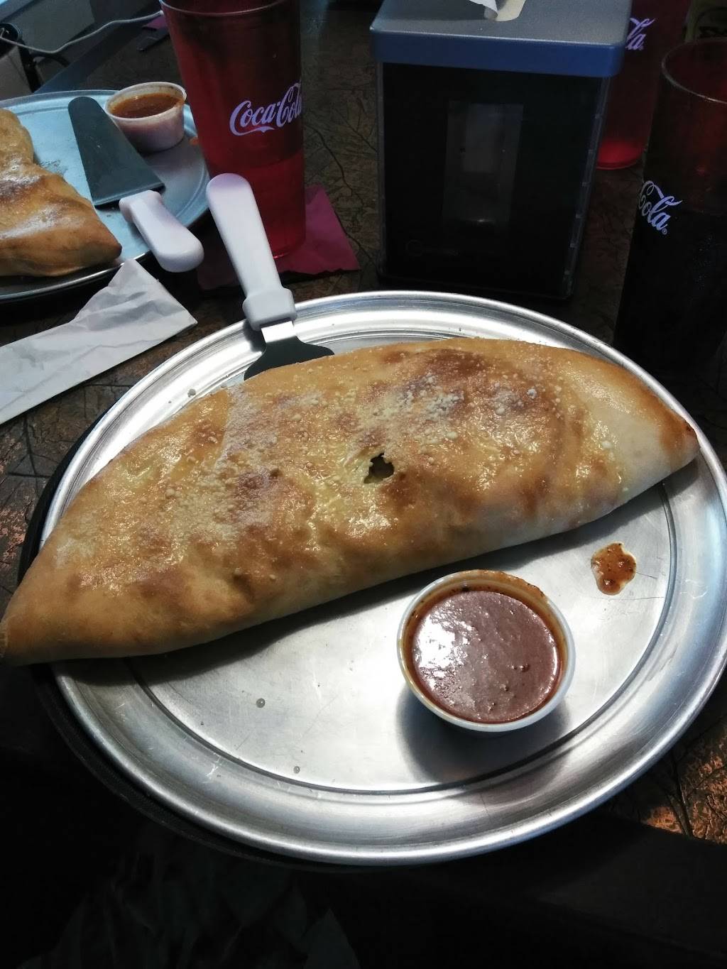 The Hideaway Pizza Pub | restaurant | 3901 6th St S, St. Petersburg, FL 33705, USA | 7279143465 OR +1 727-914-3465