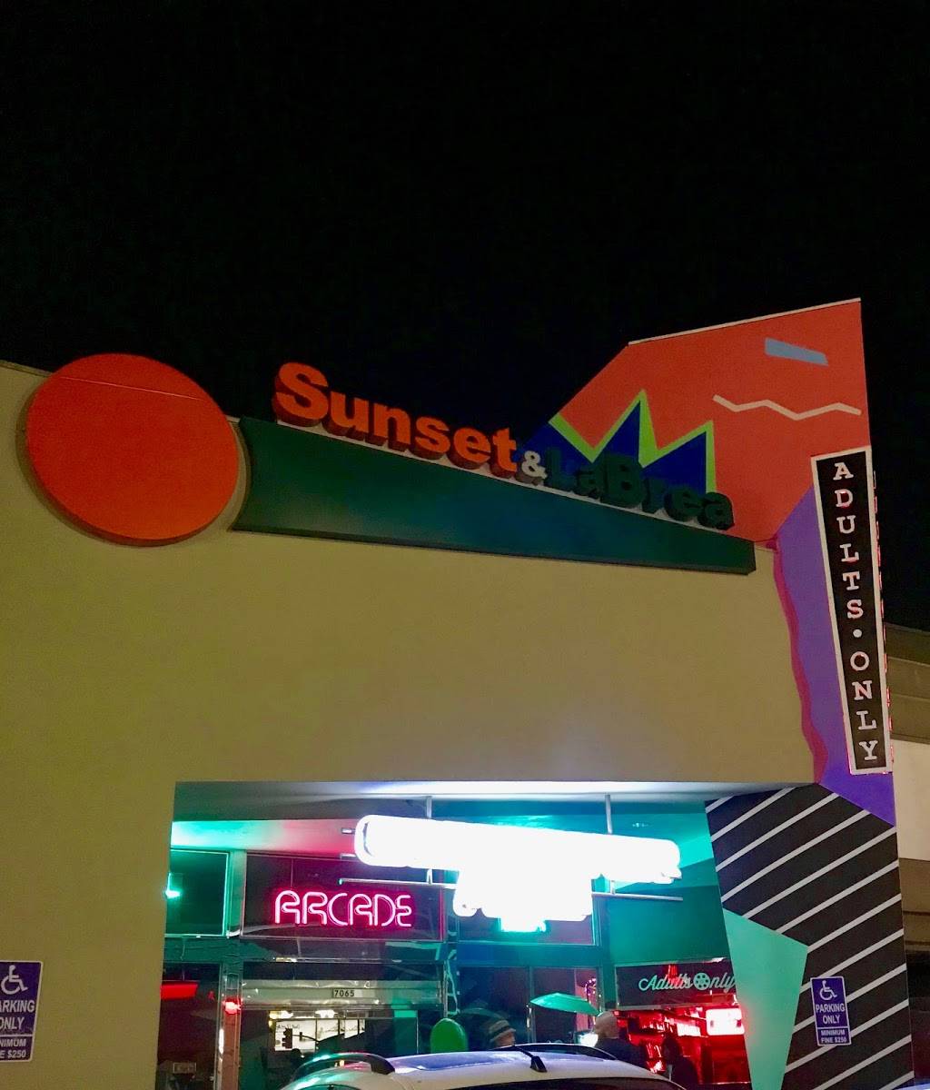 Game Over Pizza | restaurant | 7065 Sunset Blvd, Los Angeles, CA 90028, USA | 3233785076 OR +1 323-378-5076