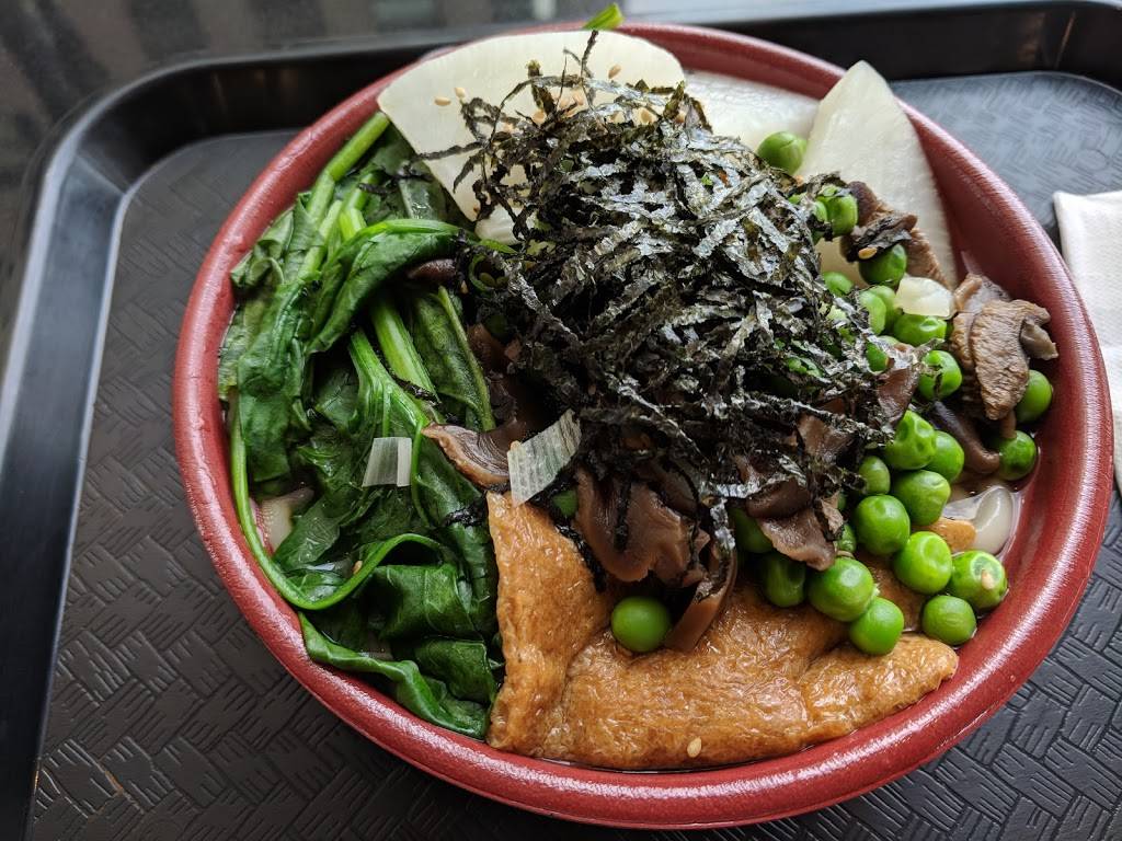 Osaka Sushi & Fresh Fruit Smoothies | restaurant | 400 Michigan Avenue, Chicago, IL 60605, USA | 3125660118 OR +1 312-566-0118