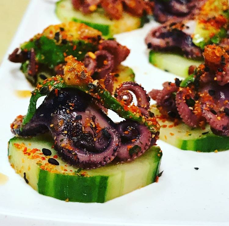 Sushimis | restaurant | 3005 Skyline Blvd #100, Reno, NV 89509, USA | 7758292788 OR +1 775-829-2788