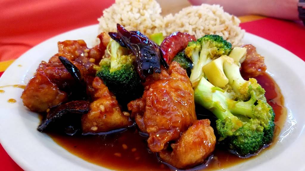 Mong Dynasty Restaurant | restaurant | 3101 N College Ave, Fayetteville, AR 72703, USA | 4794437666 OR +1 479-443-7666