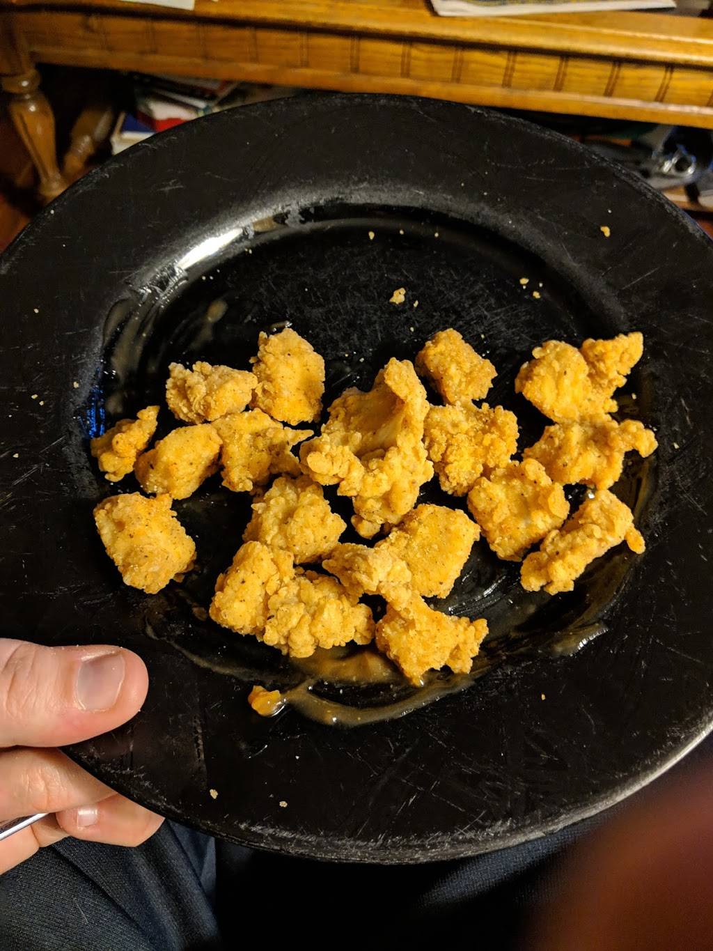 Mary Browns Chicken & Taters | restaurant | 580 Hespeler Rd #3B, Cambridge, ON N1R 6J8, Canada | 5197400277 OR +1 519-740-0277