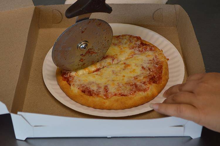 Mr. Wings | restaurant | 500 W Oregon Ave #7, Philadelphia, PA 19148, USA | 2153894647 OR +1 215-389-4647