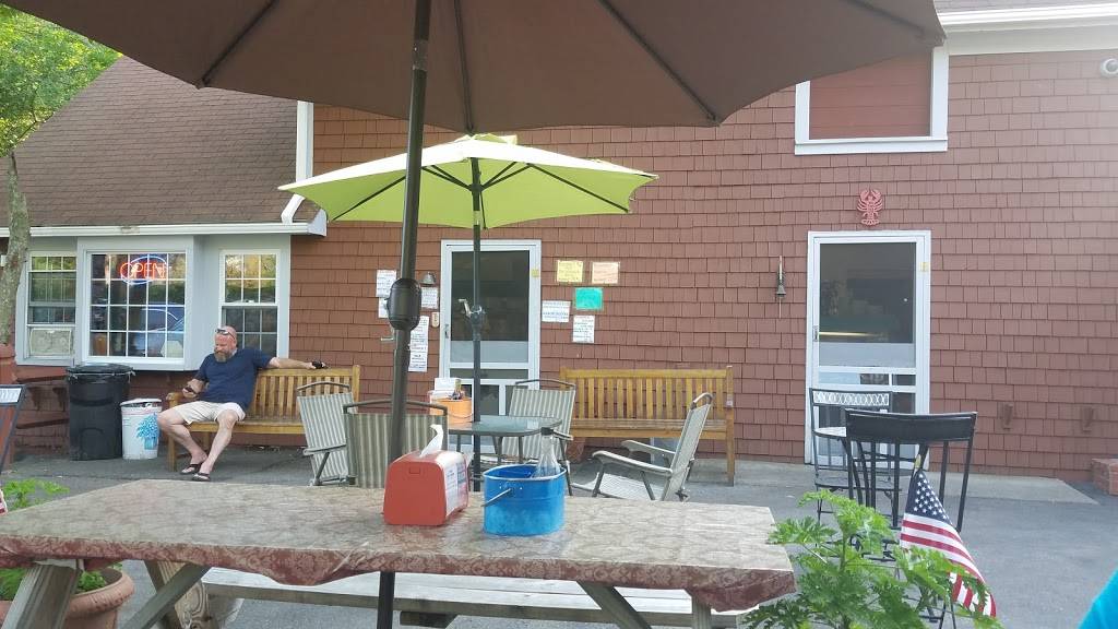 Lobster Barn | restaurant | 996 Hancock St, Abington, MA 02351, USA | 7818712433 OR +1 781-871-2433