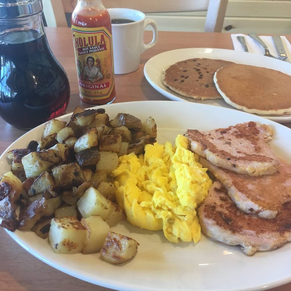 Sunset Grill | restaurant | 10 Manitou Dr, Kitchener, ON N2C 2N3, Canada | 5198940000 OR +1 519-894-0000