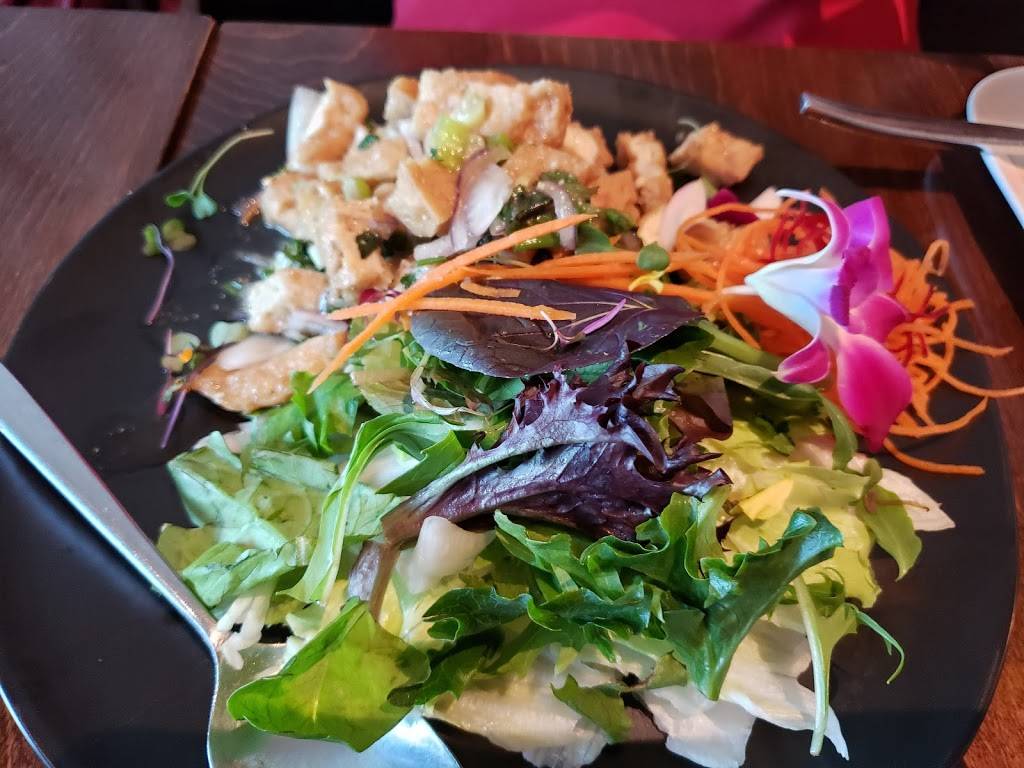 One Waan SF | restaurant | 2922 Diamond St, San Francisco, CA 94131, USA | 4155866742 OR +1 415-586-6742