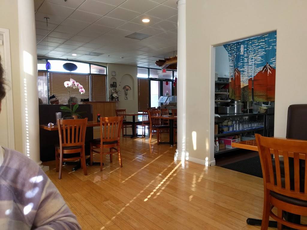 Hanami Sushi | restaurant | 1295 E Dunne Ave # 190, Morgan Hill, CA 95037, USA | 4087786288 OR +1 408-778-6288