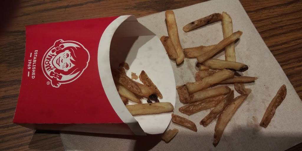 Wendys | restaurant | 40950 Ryan Rd, Sterling Heights, MI 48310, USA | 5864468474 OR +1 586-446-8474