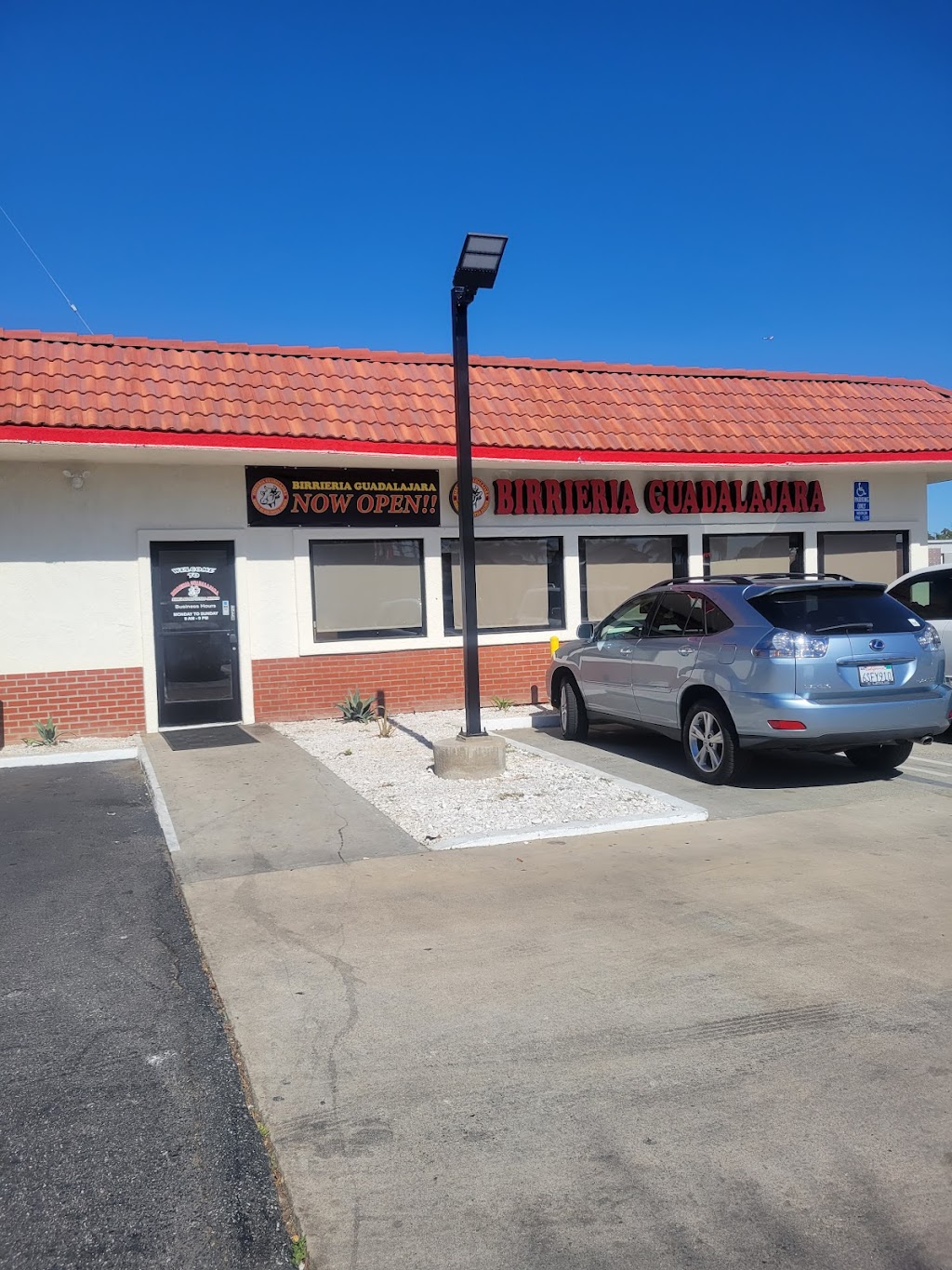 Birrieria Guadalajara | restaurant | 1875 Placentia Ave, Costa Mesa, CA 92627, USA | 9492876439 OR +1 949-287-6439