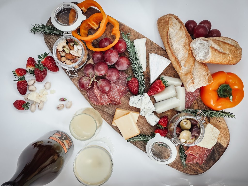 Zoe the Tail | restaurant | 18390 CO-145, Dolores, CO 81323, USA | 9145523460 OR +1 914-552-3460