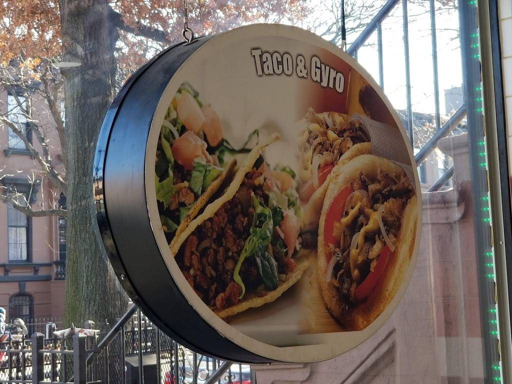 Crown Fried Chicken | meal delivery | 108 Malcolm X Blvd, Brooklyn, NY 11221, USA | 7184847280 OR +1 718-484-7280