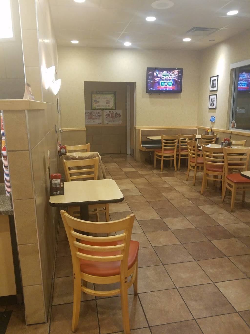 Dairy Queen Grill & Chill | restaurant | 629 U.S. 31 W Bypass, Bowling Green, KY 42101, USA | 2707821812 OR +1 270-782-1812