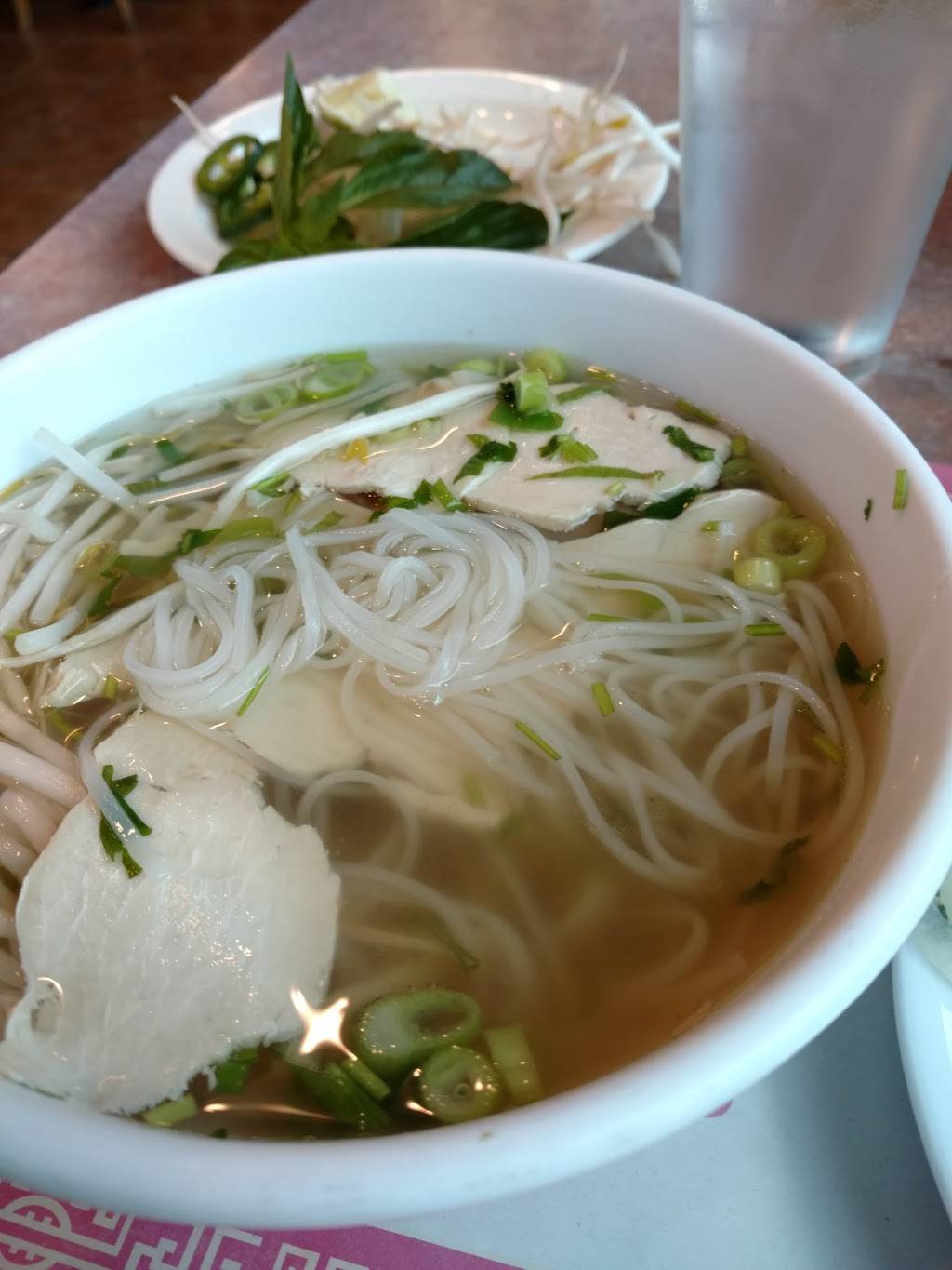 Pho Miss Saigon | restaurant | 111 Crain Hwy N # 5, Glen Burnie, MD 21061, USA | 4107618721 OR +1 410-761-8721