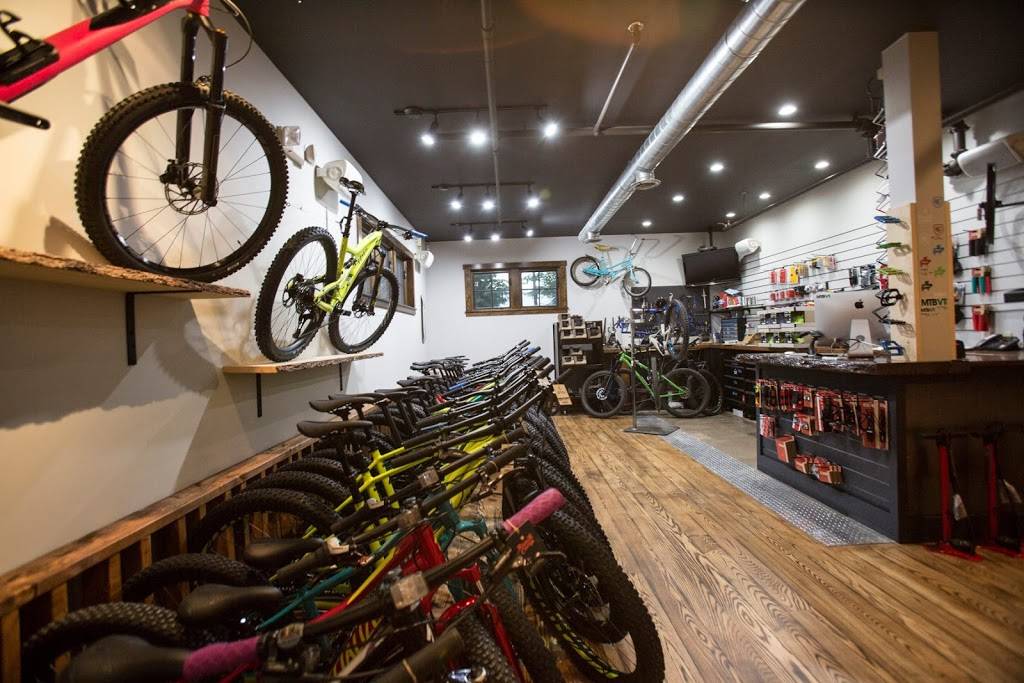 Ranch Camp | restaurant | 311 Mountain Rd, Stowe, VT 05672, USA | 8022532753 OR +1 802-253-2753