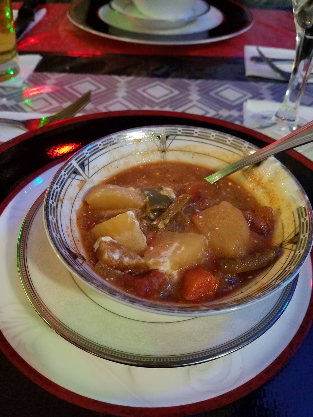 Grouchy Chef | restaurant | 4433 Russell Rd #113, Mukilteo, WA 98275, USA | 4254939754 OR +1 425-493-9754