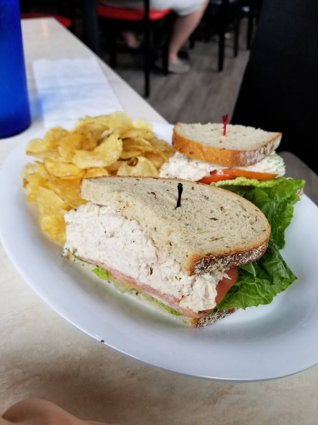 Rosenfelds Jewish Deli | restaurant | 18949 Coastal Hwy, Rehoboth Beach, DE 19971, USA | 3026451700 OR +1 302-645-1700