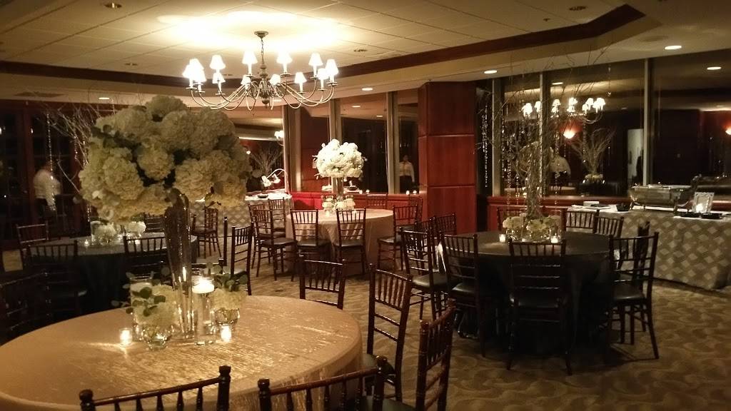 University Club | restaurant | 3100 Tower Blvd #1700, Durham, NC 27707, USA | 9194938099 OR +1 919-493-8099