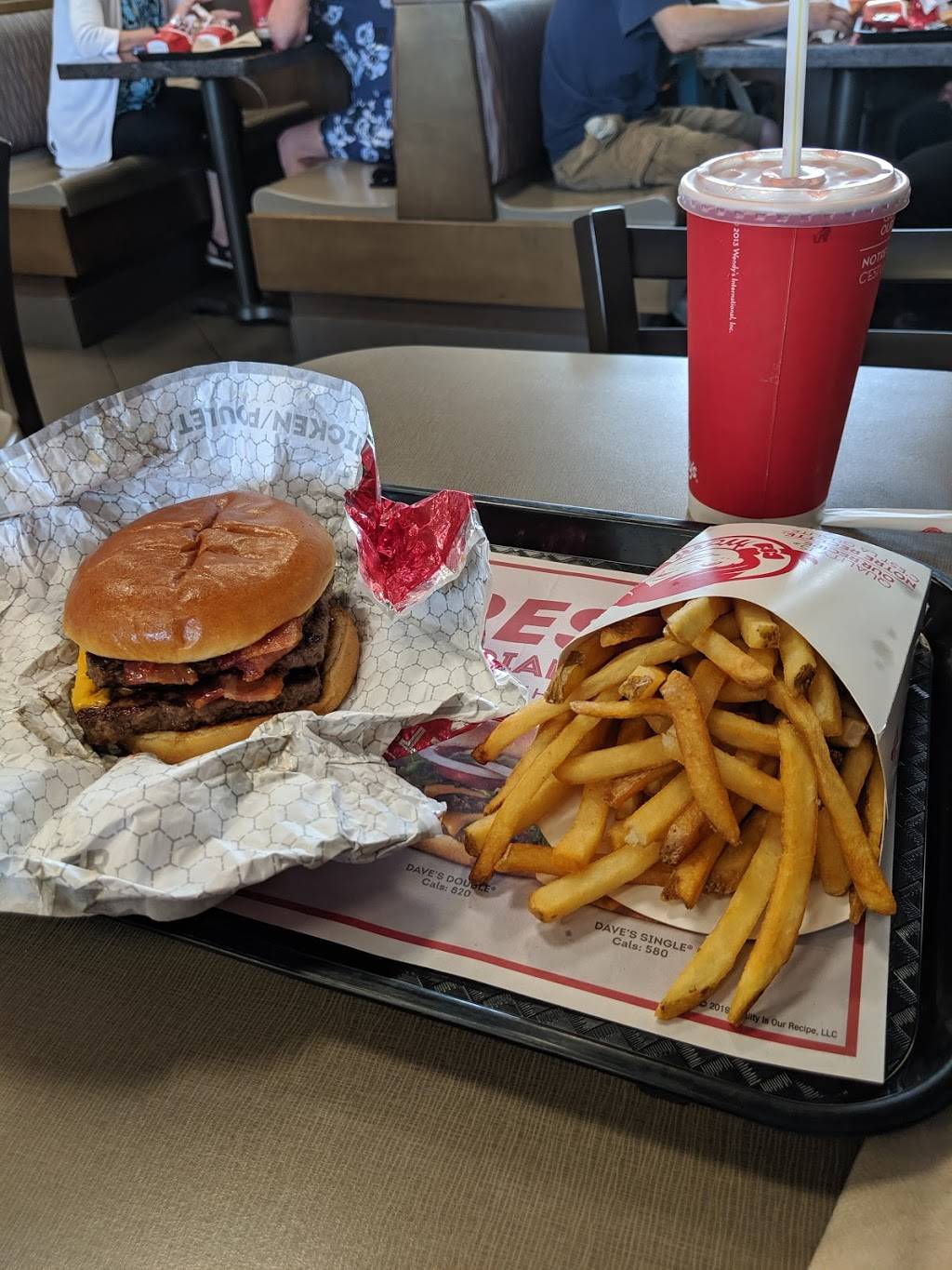 Wendys | restaurant | 4000 Mainway, Burlington, ON L7M 4B9, Canada | 9053369232 OR +1 905-336-9232