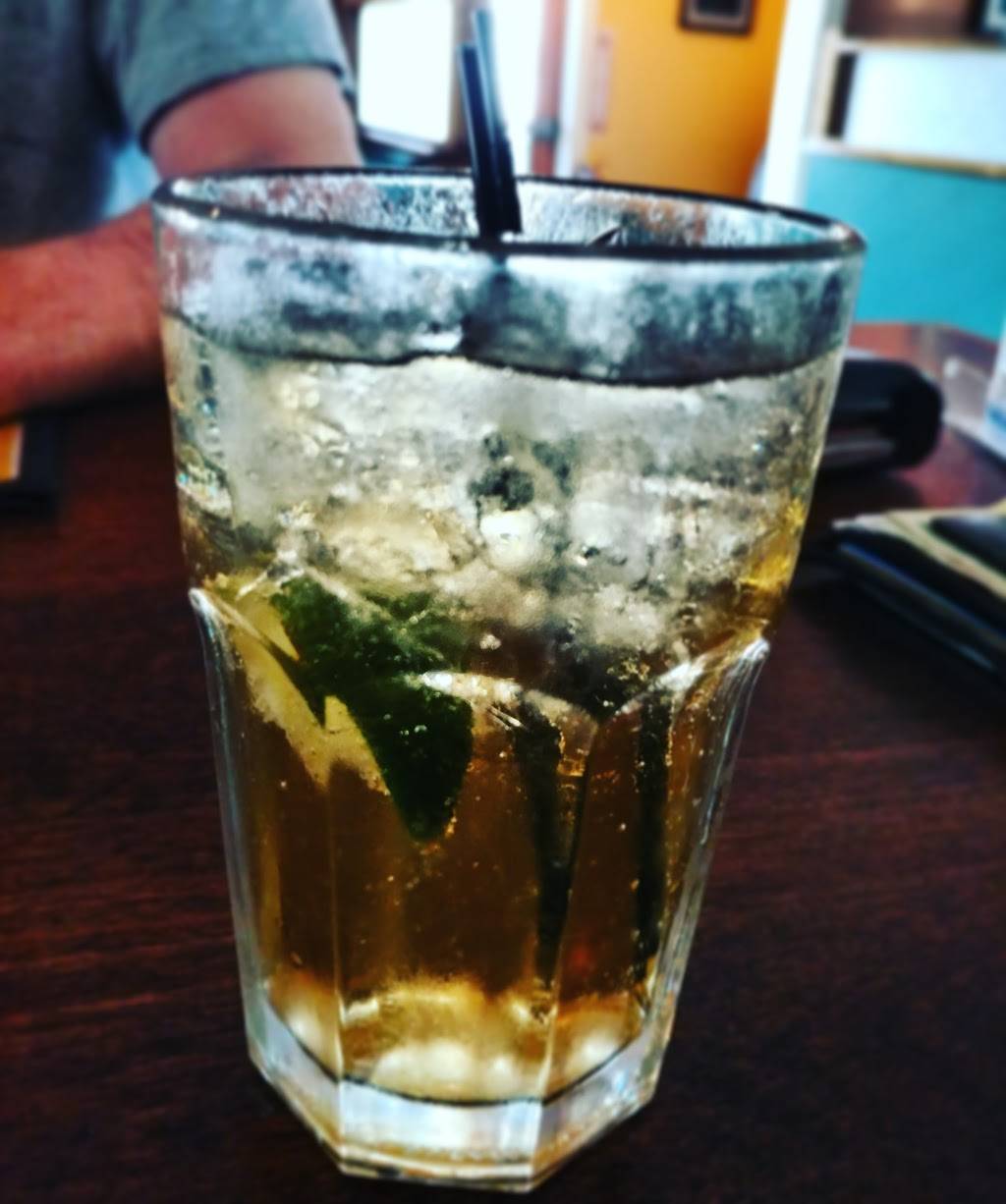 The Parrot Bar & Grill | restaurant | 1356 MA-28A, Bourne, MA 02532, USA | 5083563928 OR +1 508-356-3928