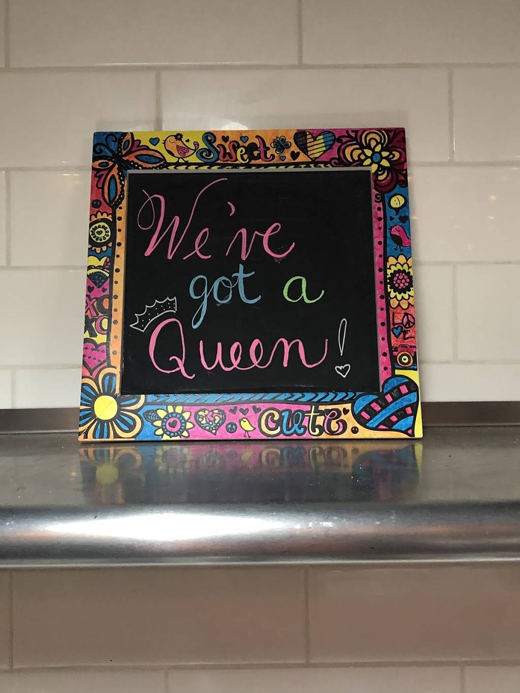 Ice Queens Snowball Shop | meal takeaway | 1648 E Fort Ave, Baltimore, MD 21230, USA | 4106468582 OR +1 410-646-8582