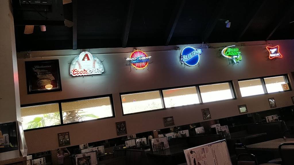 Famous Sams Sports Bar #28 | restaurant | 2048 E Irvington Rd, Tucson, AZ 85714, USA | 5208896007 OR +1 520-889-6007