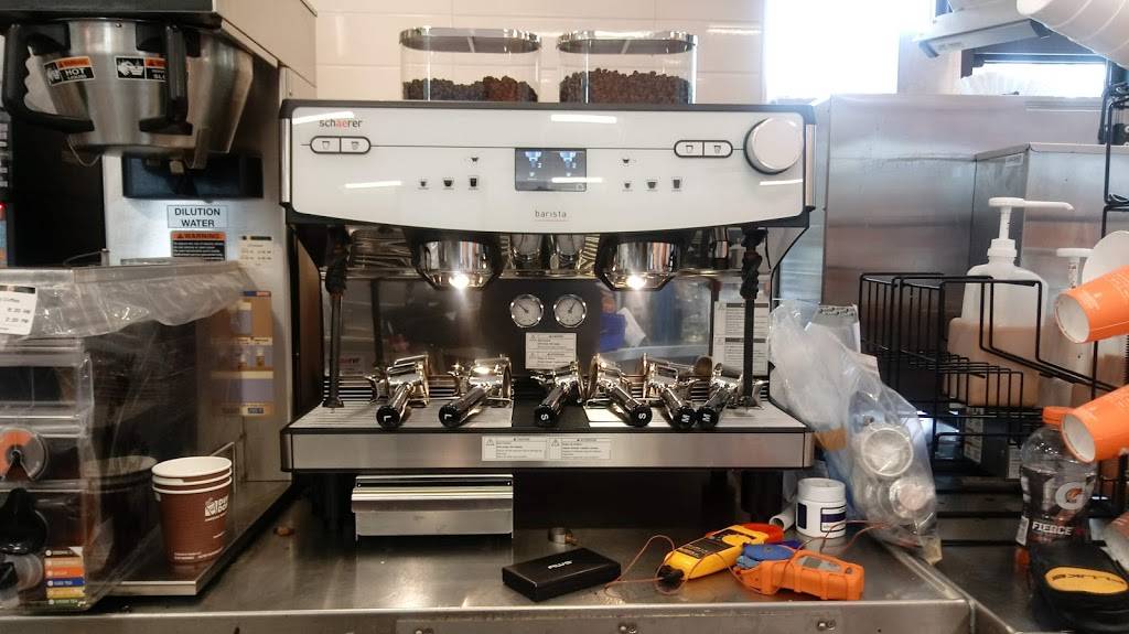 Dunkin | bakery | 3720 Coconut Creek Pkwy, Coconut Creek, FL 33066, USA | 9543662103 OR +1 954-366-2103