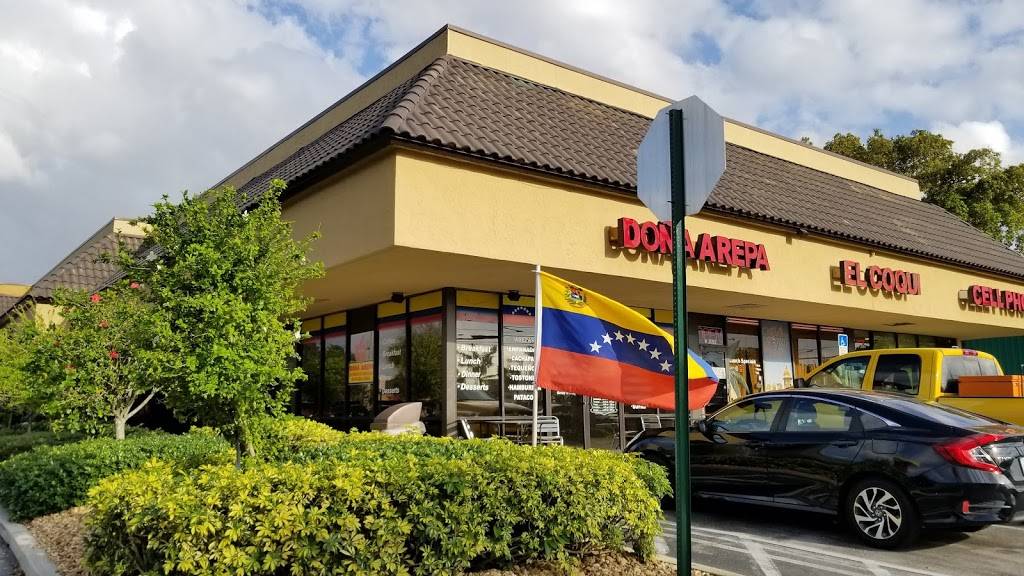 Dona Arepa Restaurant | restaurant | 3090 S Jog Rd, Greenacres, FL 33467, USA | 5613288790 OR +1 561-328-8790