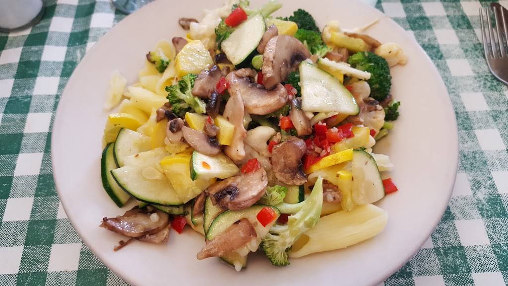 Pauls Pasta Shop | restaurant | 223 Thames St, Groton, CT 06340, USA | 8604455276 OR +1 860-445-5276