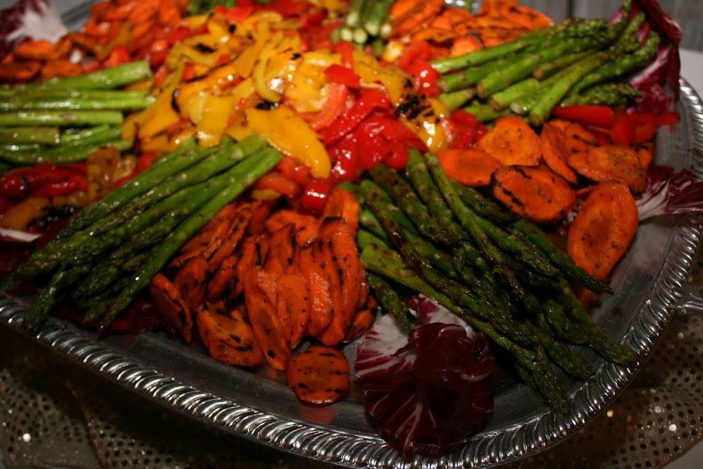 Marinos Restaurant | restaurant | 12 Pinewoods Rd, Torrington, CT 06790, USA | 8604826864 OR +1 860-482-6864