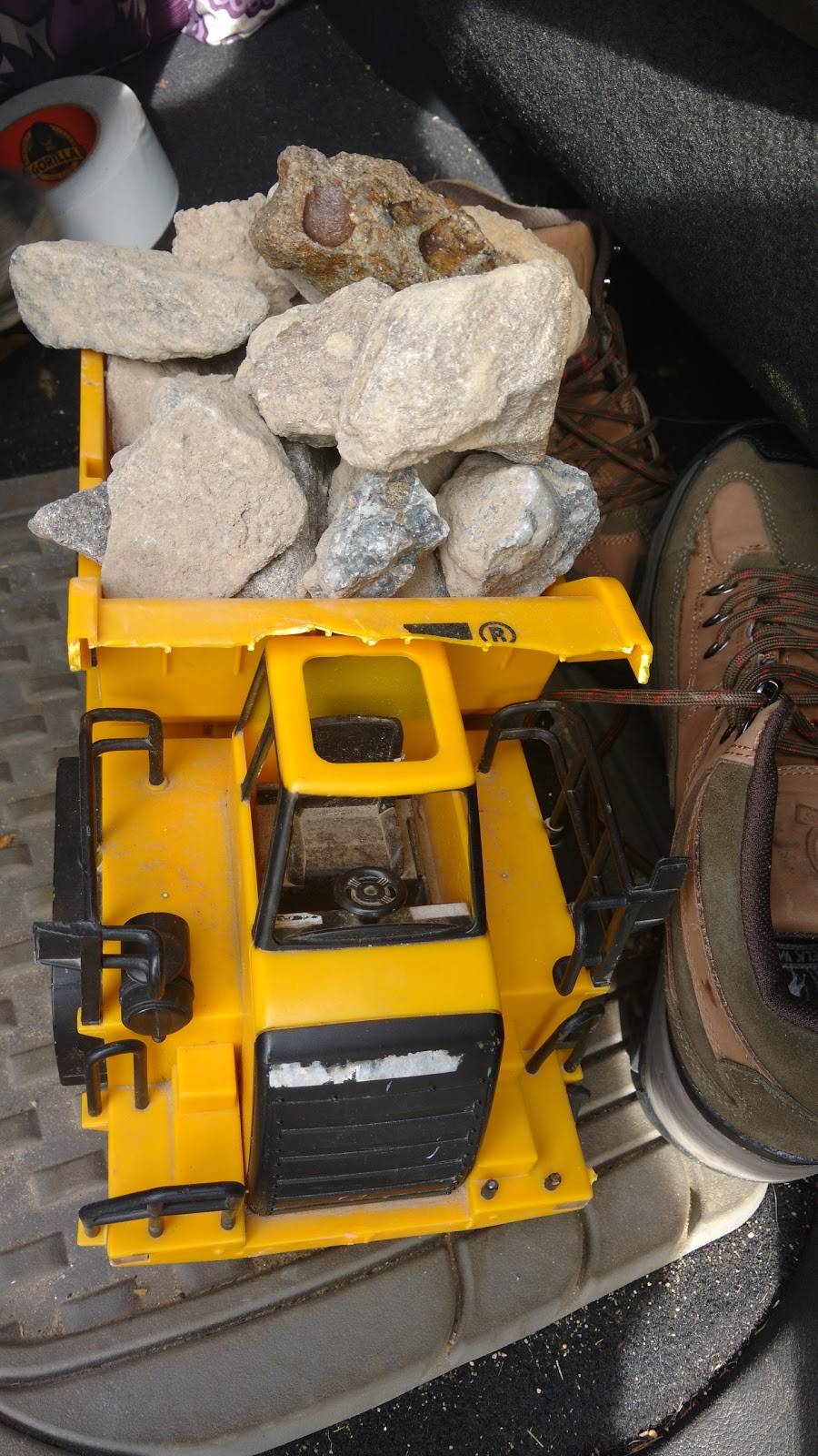 Chantillys Restaurant & Banquet Hall | restaurant | 15 Berkley Rd, Barnesville, PA 18214, USA | 5704678080 OR +1 570-467-8080