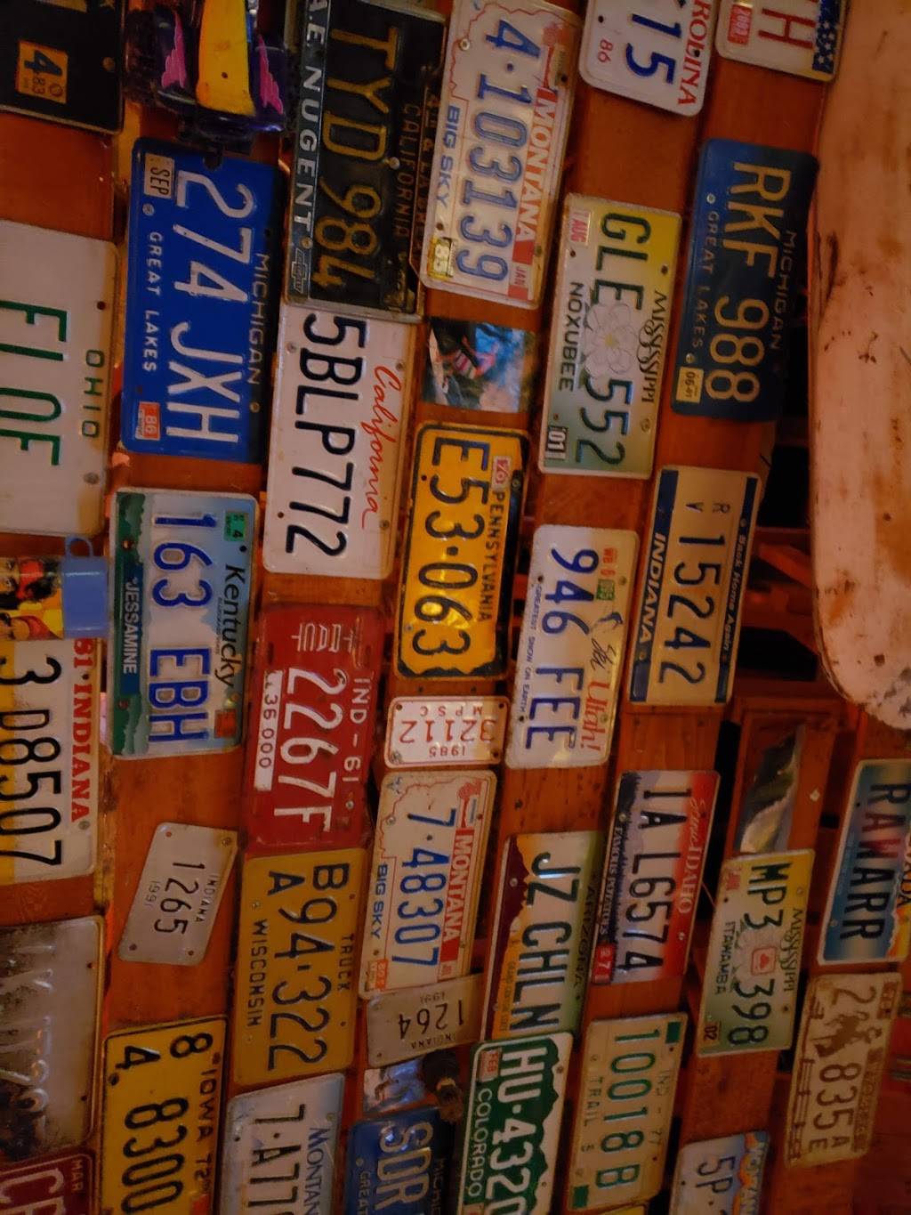 Barneys Beanery | restaurant | 99 E Colorado Blvd, Pasadena, CA 91105, USA | 6264059777 OR +1 626-405-9777