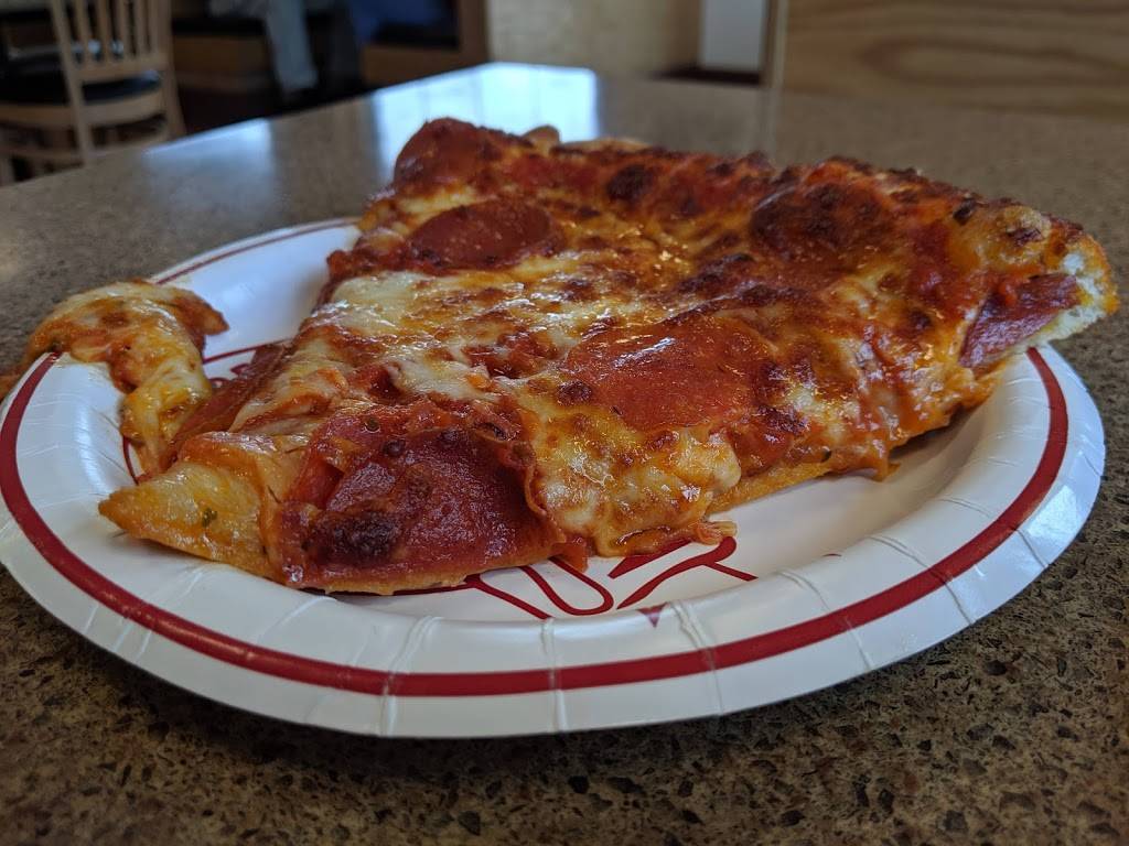 Marks Pizzeria | restaurant | 240 E Main St, Palmyra, NY 14522, USA | 3155972727 OR +1 315-597-2727