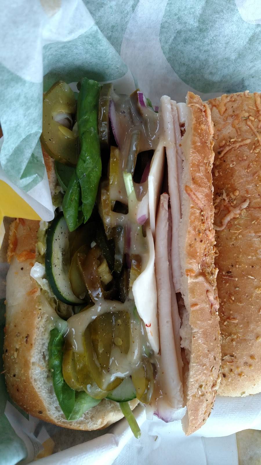 Subway | restaurant | 594 US-1, Scarborough, ME 04074, USA | 2077307175 OR +1 207-730-7175