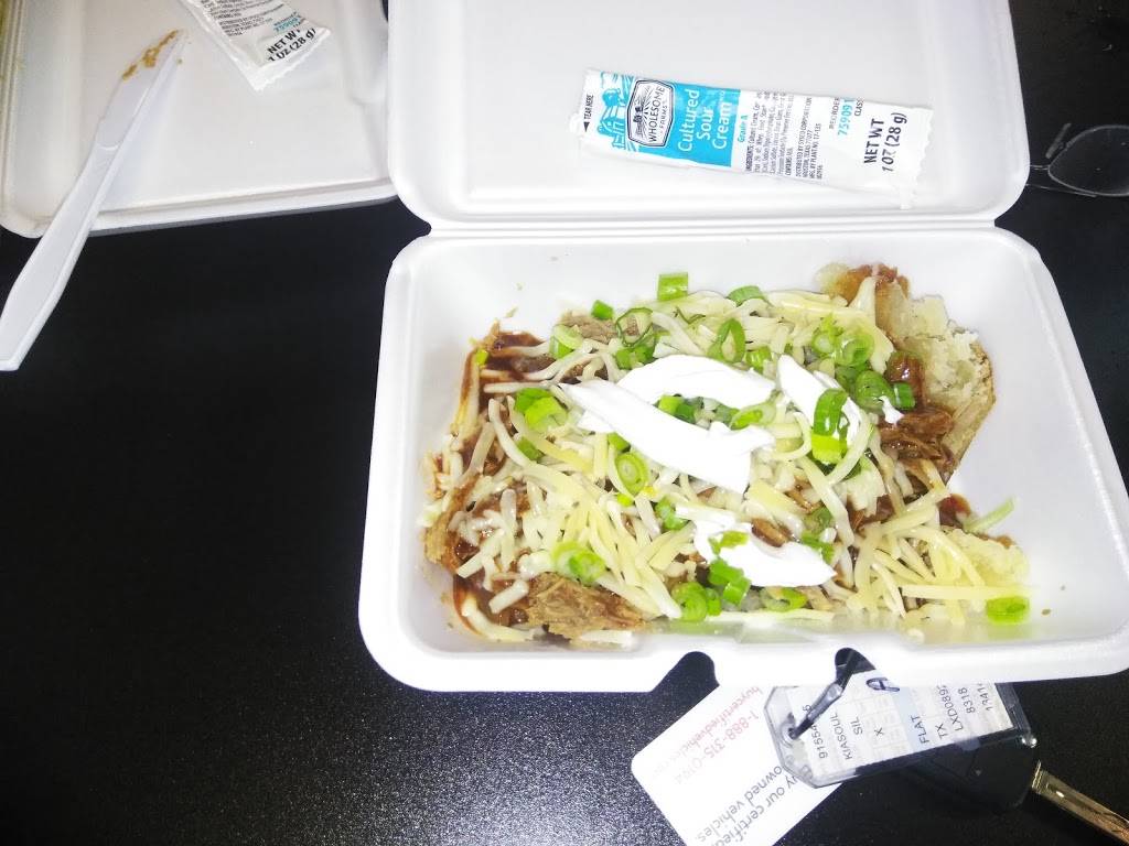 The Spud Spot | restaurant | 1818 Manhattan Blvd #9, Harvey, LA 70058, USA | 5043667783 OR +1 504-366-7783